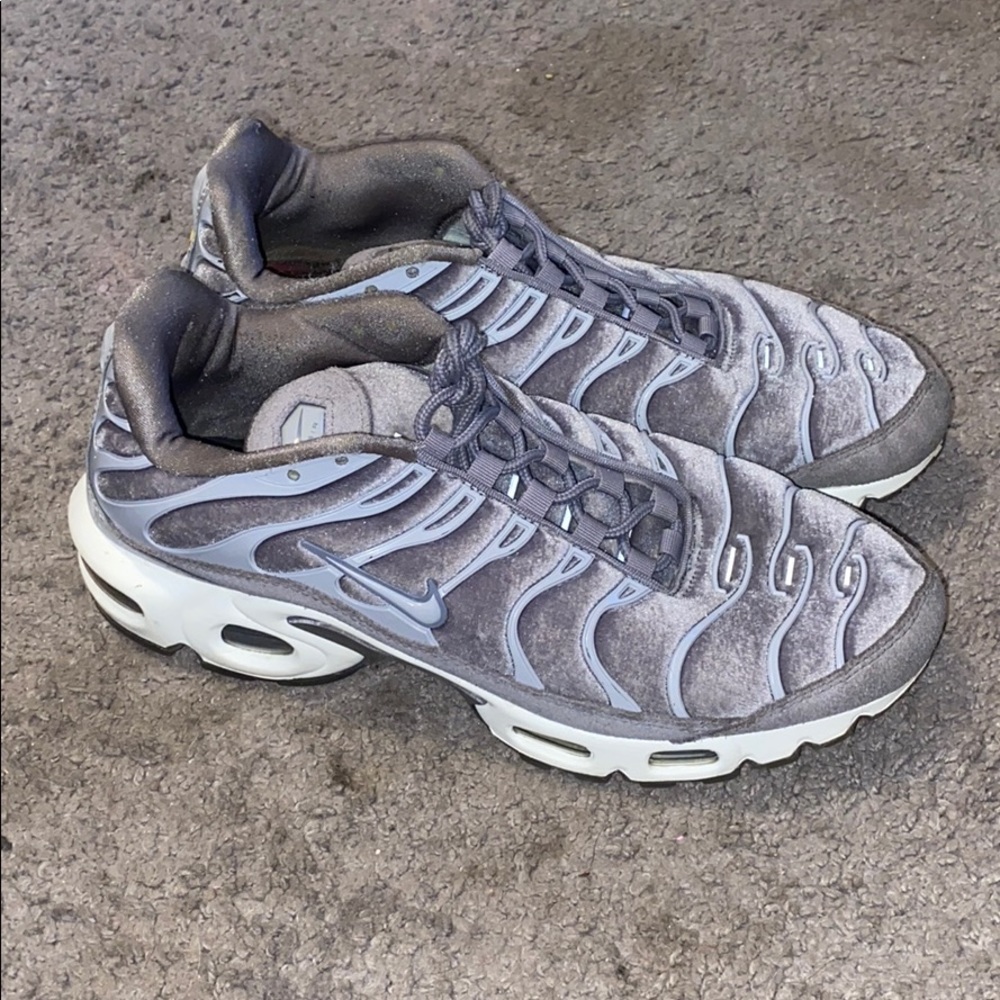 Nike Shoes | Nike Air Max Plus LX Velvet